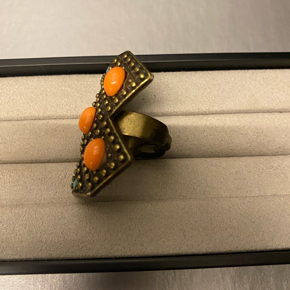 Four Women’s Rings - Picture 12 of 16